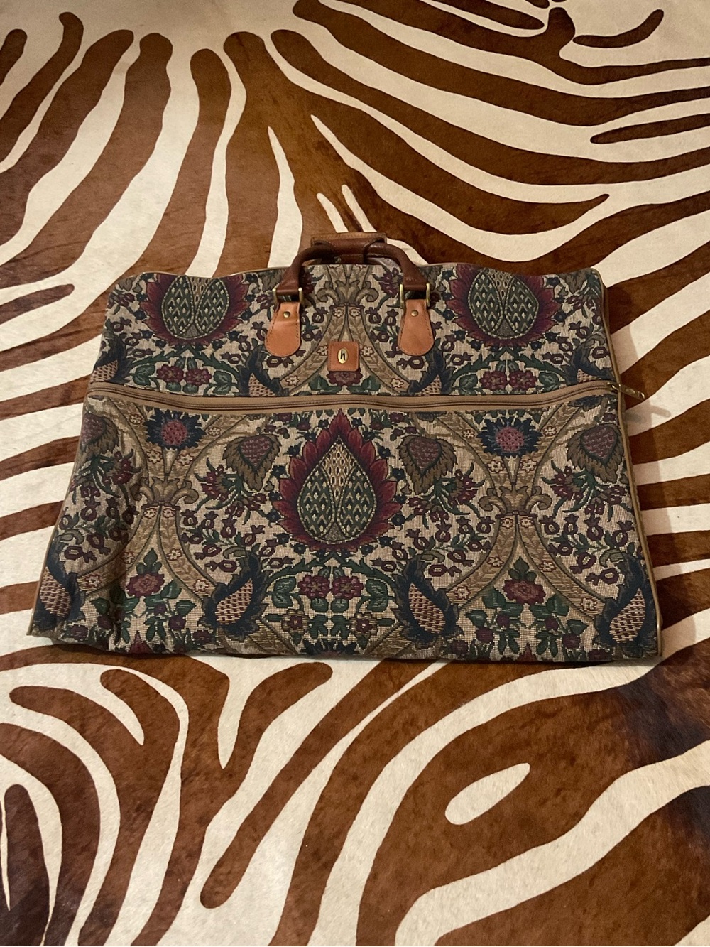 Hartmann Vintage Tapestry Garment Bag Travel Leather Straps Weekender Carry-On